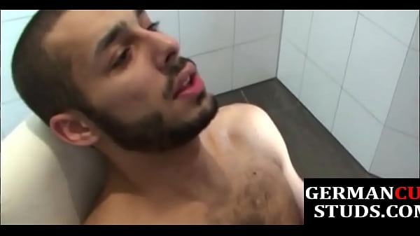 Hung euro stud cums after breeding german ass