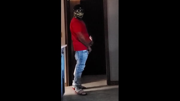 Many DL Blk men feed me loads at my anonymous setup all day