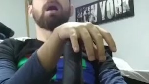 Testing out the sextoy Close2You